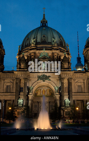 La Cathédrale de Berlin est la plus importante Église protestante en Allemagne et un must pour les visiteurs. Berlin Mitte. Banque D'Images