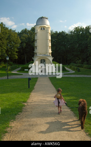 Tour Einstein (Einsteinturm), un monument de l'architecture moderne et la science moderne. Potsdam (Berlin). Aucun communiqué de presse disponible. Banque D'Images