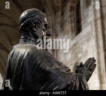 Statue dans la cathédrale Saint-Guy de Prague, Banque D'Images