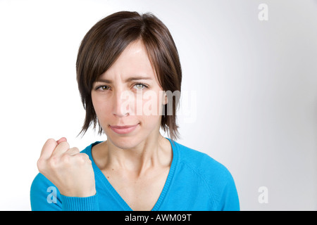 Jeune femme en colère Banque D'Images