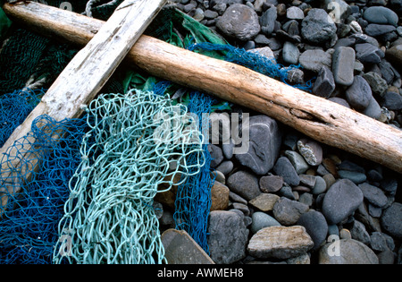 Jetsam lying on shore Banque D'Images