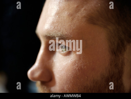 Vue partielle de visage de l'homme, Close up, side view Banque D'Images