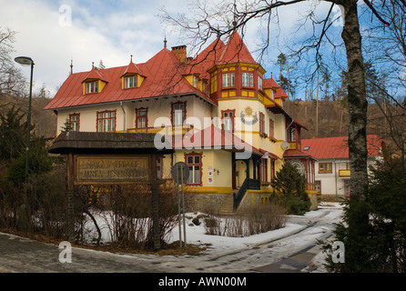 Dans l'école, Strbske Pleso High Tatras, Slovaquie, Europe Banque D'Images