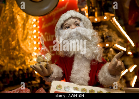 Père Noël, marché de Noël de Roemer Square à Francfort, Hesse, Germany, Europe Banque D'Images