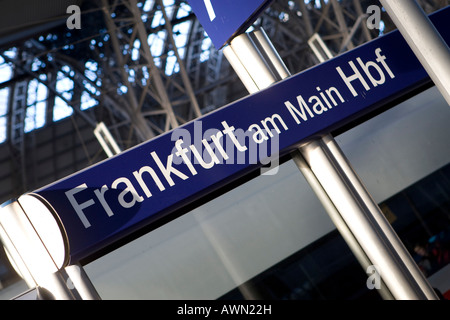 Signe, Frankfurt am Main Hbf (la gare centrale de Francfort), Frankfurt, Hesse, Germany, Europe Banque D'Images