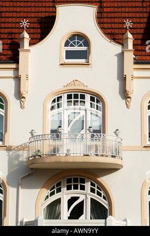 Façade de maison Art déco datant de vers 1909, Luebeck, Schleswig-Holstein, Allemagne, Europe Banque D'Images