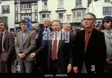 Arthur Scargill au Durham Miners Gala County Durham England. 1981 avec les responsables de NUM UK HOMER SYKES Banque D'Images