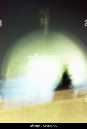 Israël, Jérusalem, Dôme du rocher la nuit, floue. Banque D'Images