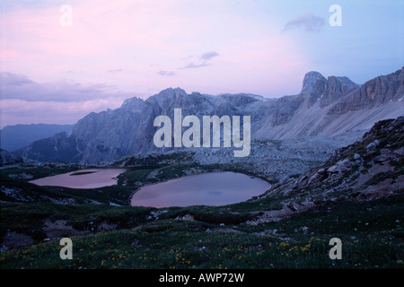 Les lacs alpins, Mt. Einserkogel, Dolomites de Sexten, Bolzano-Bozen, Italie, Europe Banque D'Images