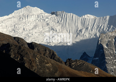La texture de la glace à l'Amphu Gyabjen (5630), Pic Khumbu Himal, parc national de Sagarmatha (Népal) Banque D'Images