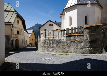 Les maisons historiques, Guarda, Basse Engadine, Grisons, Suisse, Europe Banque D'Images