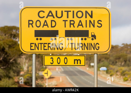 Avertissement (Attention les trains routiers), l'ouest de l'Australie, WA, Australia Banque D'Images