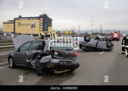 La voiture a remis au cours de la collision Banque D'Images