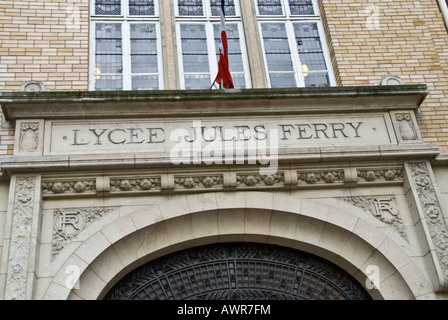 Paris, France, Vieux Français Sign on High School 'Lycee Jules Ferry', détail, école publique France Banque D'Images