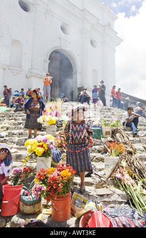 GUATEMALA CHICHICASTENANGO le plus grand marché indigène au Guatemala Banque D'Images