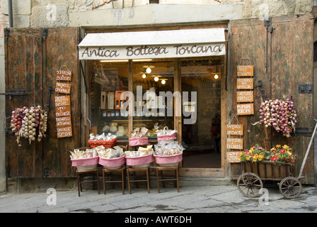 Magasin de produits locaux toscans dans Corso Italia Italie Toscane Arezzo Banque D'Images