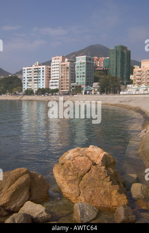 Dh STANLEY HONG KONG bay village vacances Promenade et bloc appartements Banque D'Images