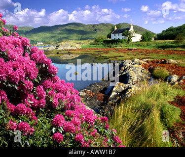 GB - Ecosse : Cottage à Dornie, dans les Highlands Banque D'Images