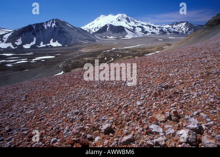 Rock de cendres volcaniques dans la chute arrière Mont Mageik montagne vallée des volcans de 10000 Alaska Katmai National Park fume Banque D'Images