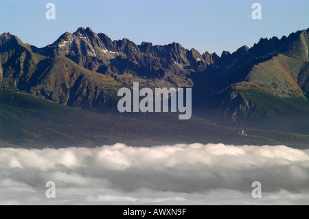 Mt. Vysoka, Vysoke Tatry Hautes Tatras de Nizke Tatry Basses Tatras, nuages d'inversion Banque D'Images