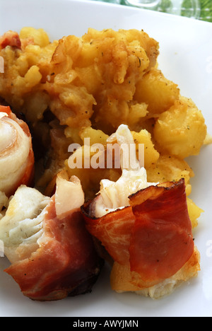 Flet de roulade avec speck Sauris et pommes de terre - Cuisine italienne Banque D'Images