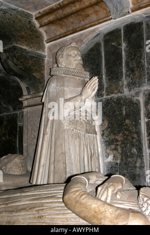 Dunster Somerset St George s'Église Luttrell tombe familiale Banque D'Images
