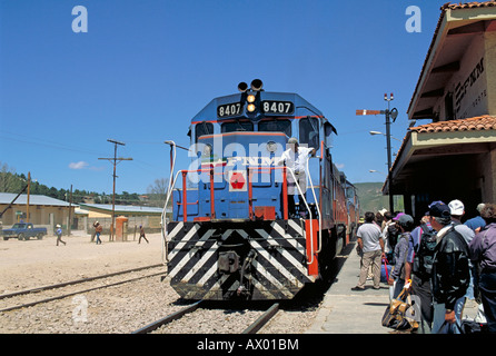 Elk144 1423 Mexique Copper Canyon Chihuahua al Pacifico RR train et le moteur à Creel Banque D'Images