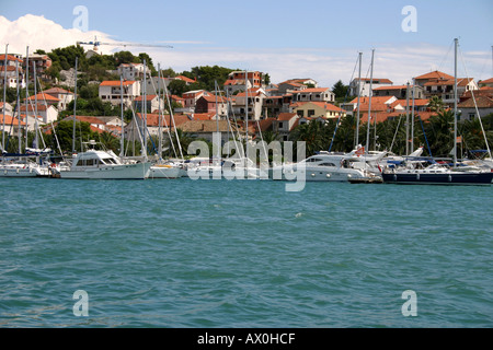 YachtsTrogir amarré Harbour Croatie Banque D'Images