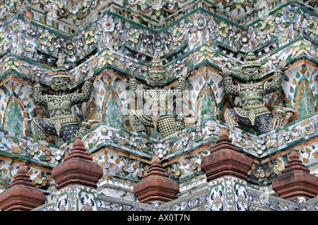 Wat Arun (temple de l'aube), Bangkok, Thaïlande, Asie du Sud-Est Banque D'Images