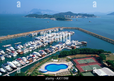 La Chine, Hong Kong, Discovery Bay, Lantau, Discovery Bay Marina Club Banque D'Images