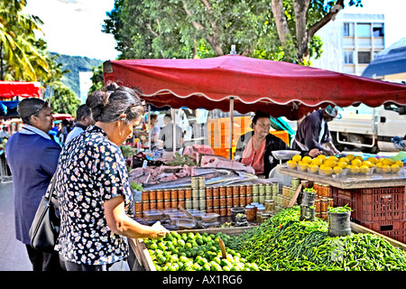 Jour de marché à Saint-Denis, Réunion. Banque D'Images