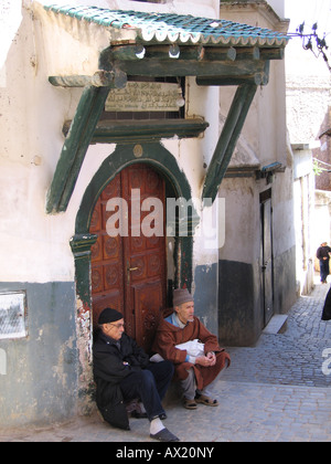 Vue sur la rue de casbah, vieux centre historique ville, Alger, Algérie Banque D'Images