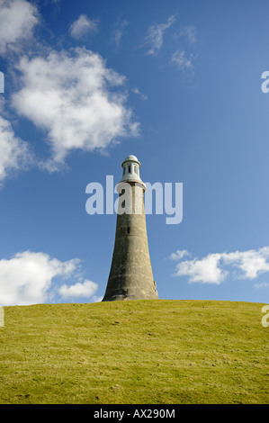 Monument à Sir John Barrow sur Hoad Hill, Ulverston, Cumbria, Angleterre, Royaume-Uni, Europe. Banque D'Images