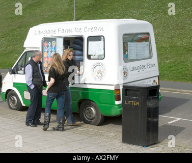 Une glace van sur l'Hoe de Plymouth, Devon, Angleterre. Banque D'Images