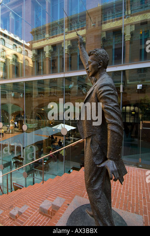 Statue du compositeur Catalan Luis Millet par Palau de la Musica Catalana Sant Pere district Barcelona La Catalogne Espagne Banque D'Images