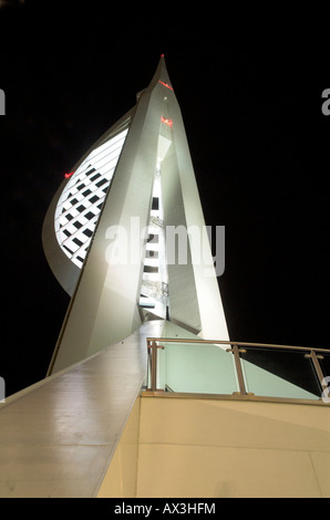 Tour Spinnaker dans Gunwarf Quays Portsmouth Hampshire England UK Banque D'Images