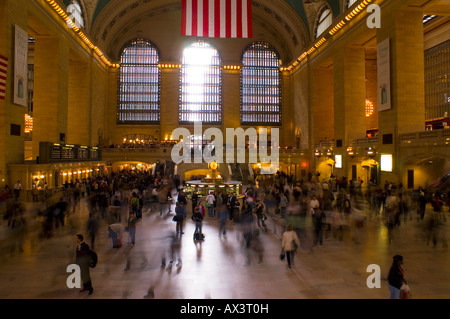 La gare Grand Central à New York City with motion blur Banque D'Images