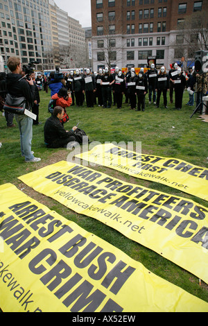 Protestation manifestation anti-guerre, 5e anniversaire de début de guerre en Irak, le centre-ville, Washington, District of Columbia, États-Unis Banque D'Images