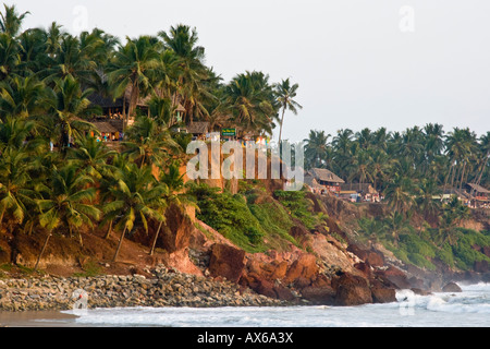 Falaise et plage de Varkala Inde Banque D'Images