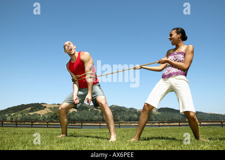 Liage corde autour de l'homme femme Banque D'Images