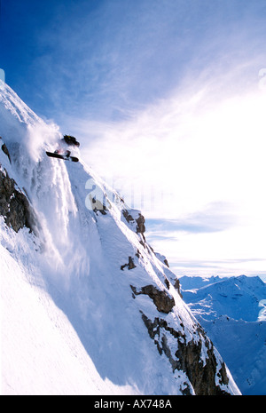 Snowboarder à St Moritz Suisse Banque D'Images