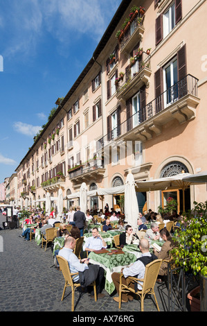 Restaurant trottoir, Piazza Navona, Centre Historique, Rome, Italie Banque D'Images