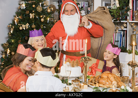 Santa Claus au dîner de Noël Banque D'Images