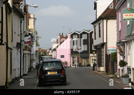 Coggeshall high street dimanche matin tranquille essex england uk go Banque D'Images