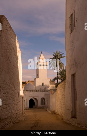 Une vue de la vieille ville de Ghadamès mosquée Omran Libye Banque D'Images