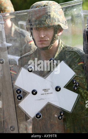 La désescalade de la formation des recrues de la Bundeswehr, Allemagne Banque D'Images