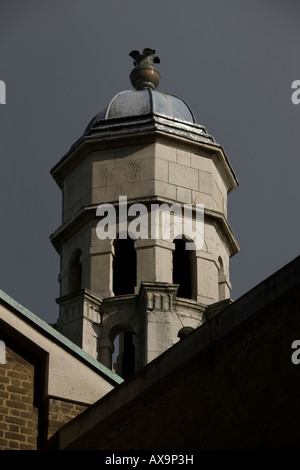 La plus petite tour de Saint-George-dans-le-est de l'Église d'Angleterre église dans le East End de Londres quartier de Tower Hamlets Banque D'Images