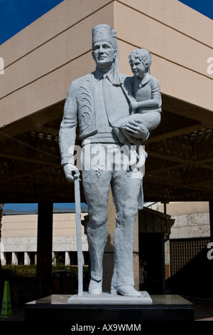 L'hôpital Shriner's Statue d'un Shriner et un enfant Banque D'Images