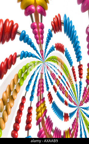 Abacus avec différentes couleurs de perles de comptage Banque D'Images