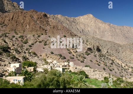 Le village de Hadash dans la région de cuvette Abidjan Marcory Zone 4 Jebel Akhdar dans l'ouest des monts Hajar en Oman. Banque D'Images